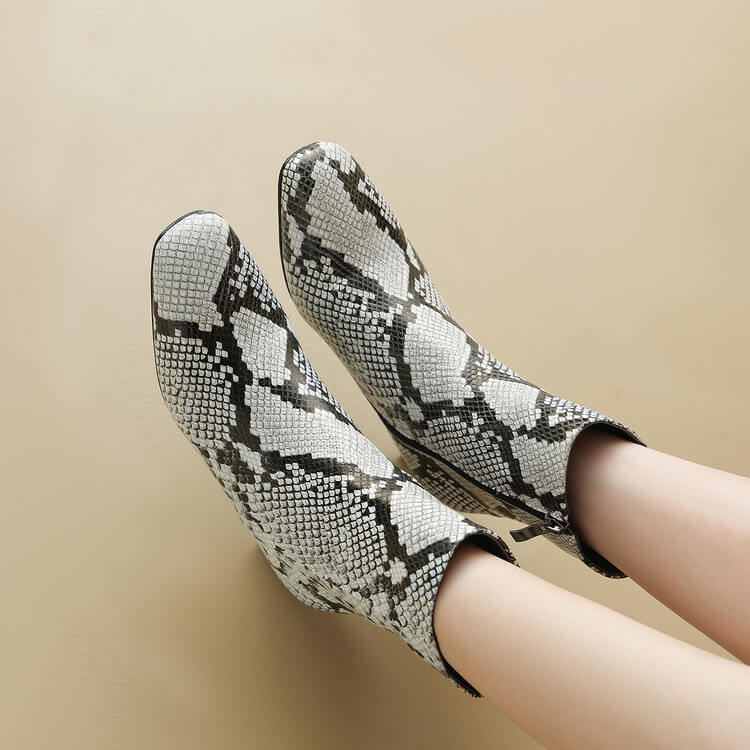 Isyou ibeauty Snake-Print Leather Square-Toe Ankle Boots Y2744 Boots Y2744