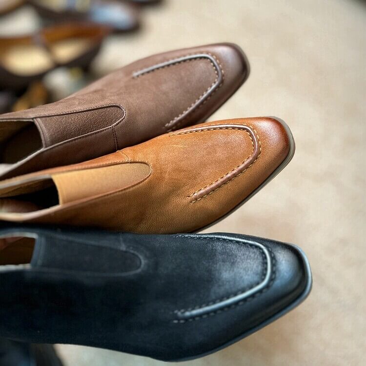 Elegant Square-Toe Ankle Boots with Sculpted Cuff Y2766 Boots Y2766