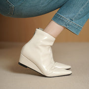 Elegant Pointed-Toe Wedge Ankle Boots - Oiled Lambskin Y2765 Boots Y2765