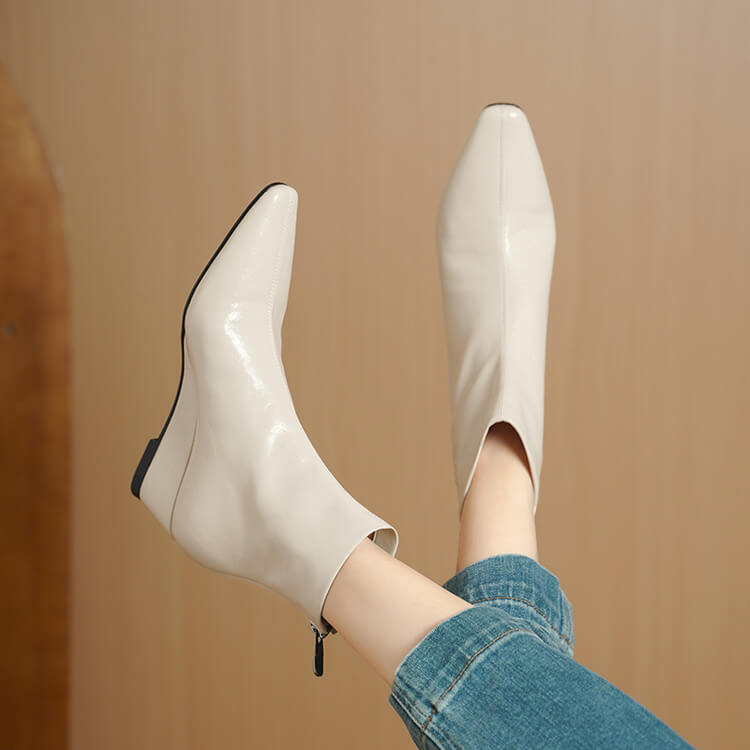 Elegant Pointed-Toe Wedge Ankle Boots - Oiled Lambskin Y2765 Boots Y2765