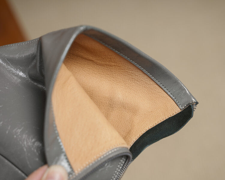 Elegant Pointed-Toe Wedge Ankle Boots - Oiled Lambskin Y2765 Boots Y2765